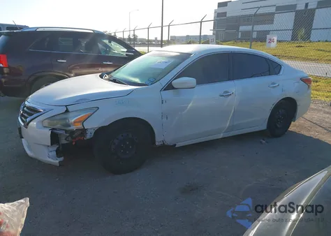 2015 Nissan Altima 2.5 S from USA, damaged, VIN 1N4AL3AP2FC195301